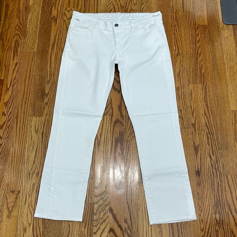 Goldsign Misfit White Straight Leg Jeans. Size 32.